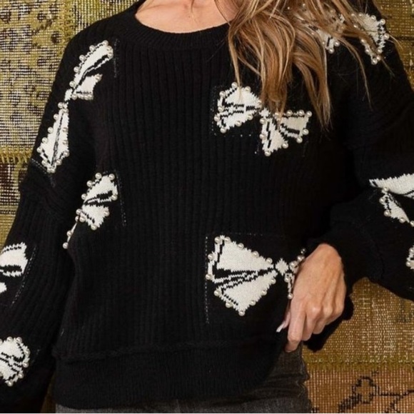 Sold 🔥POL Black holiday bead bowtie rib dolman sleeve sweater Christmas winter - Picture 4 of 6